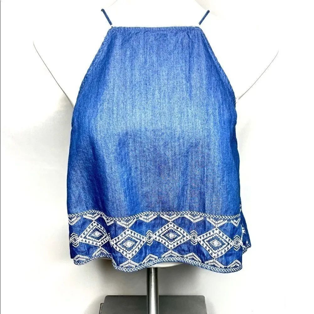 J.O.A. chambray crop embroidered top size S